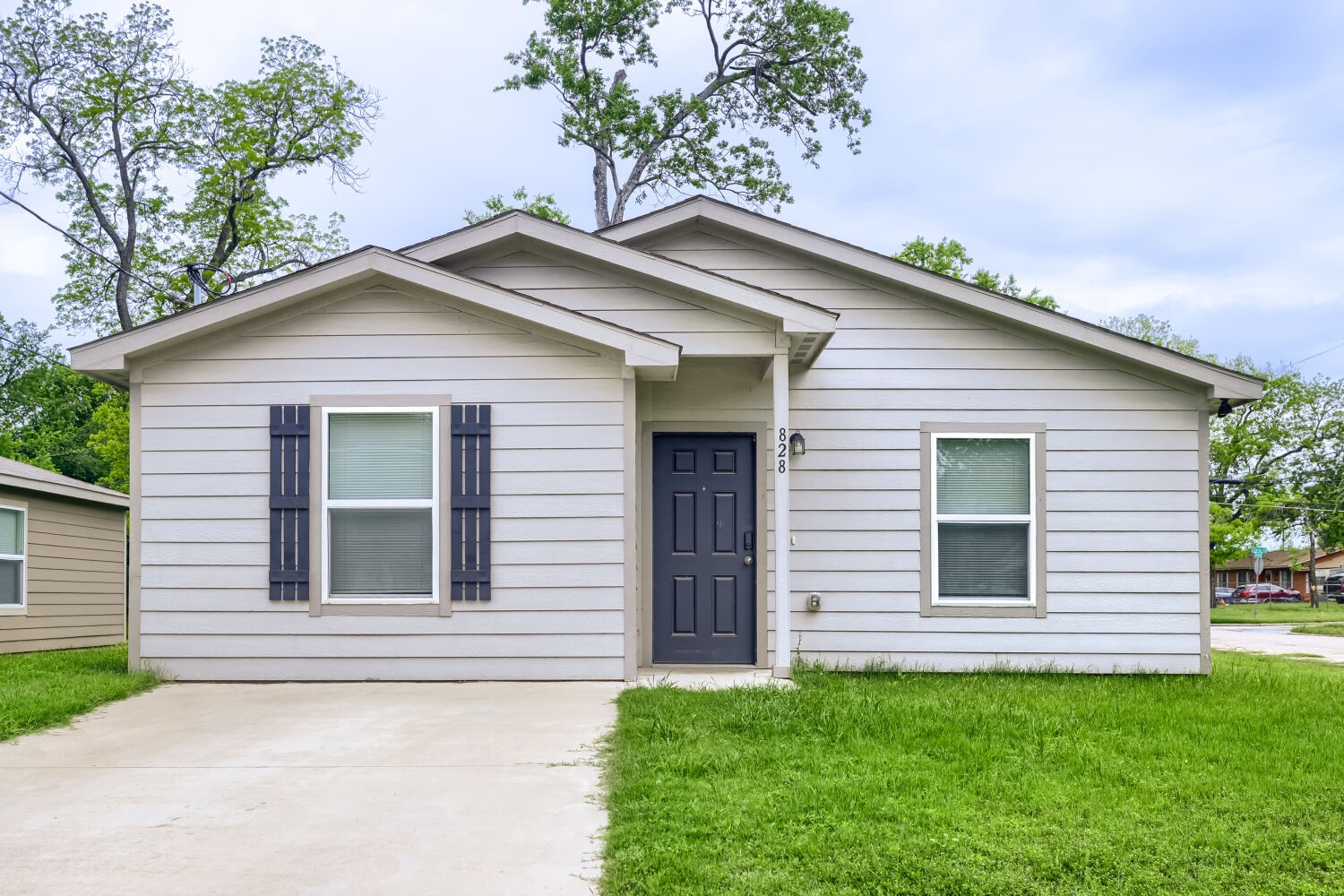 824 E Pecan Avenue Waco TX 76704