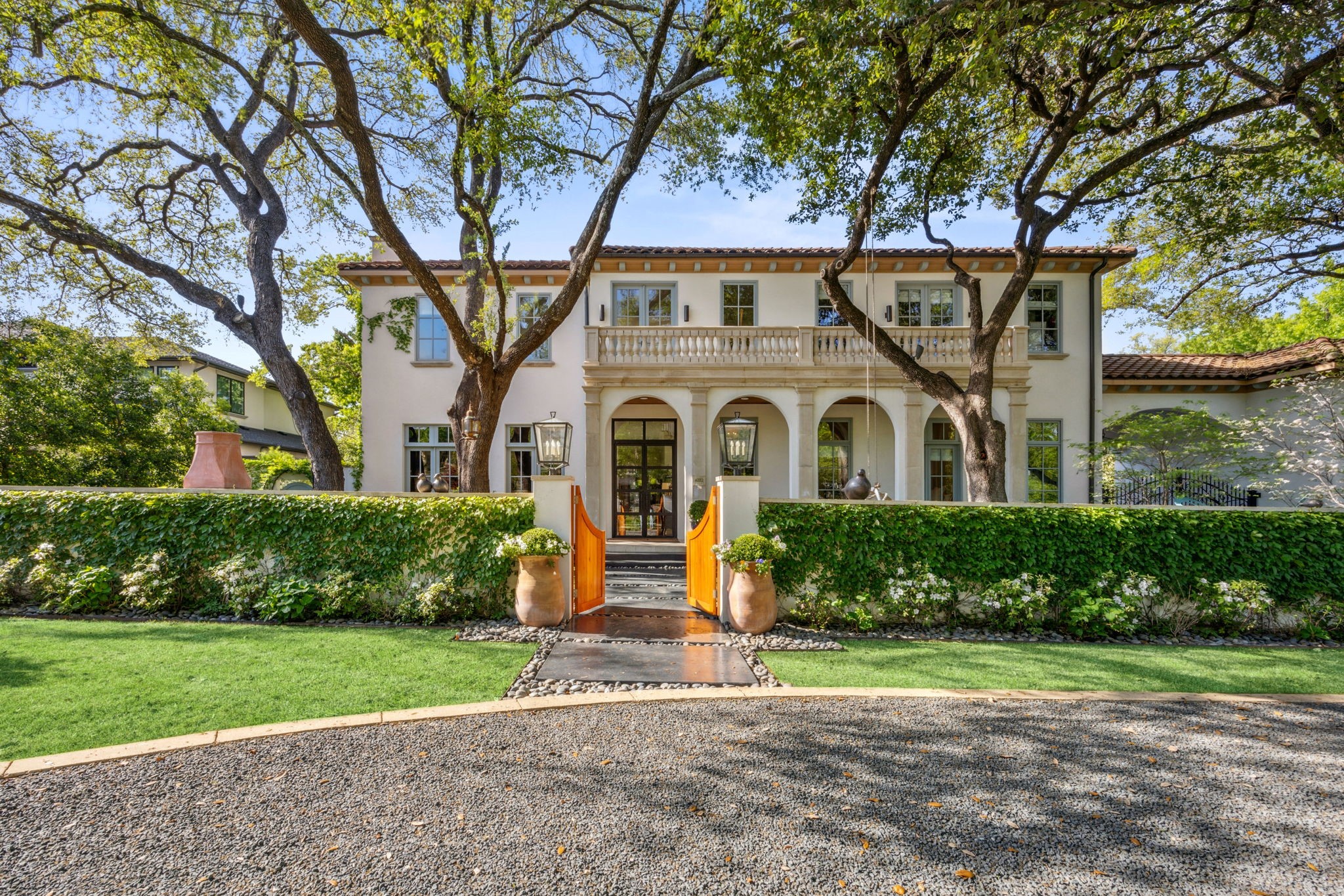 4222 Brookview Drive Dallas TX 75220