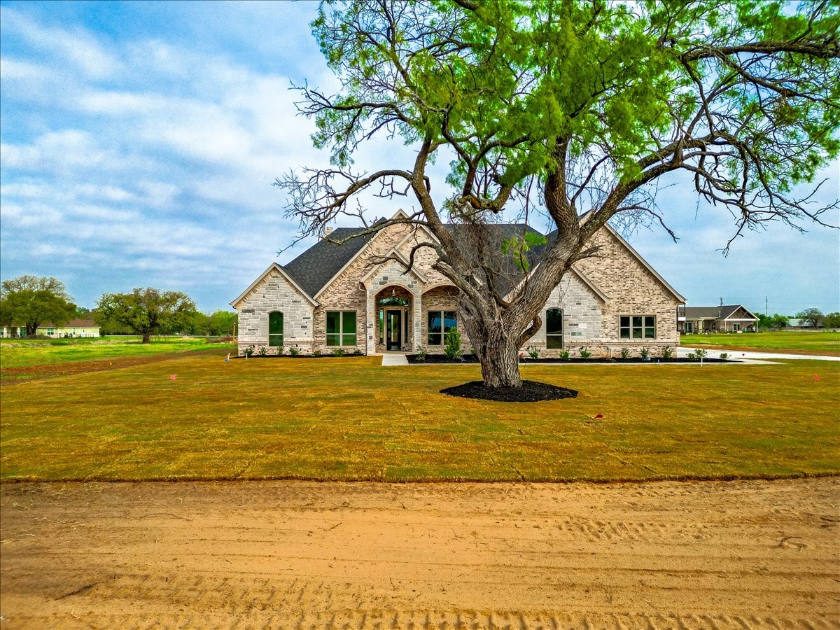 3031 Haylee Drive Granbury TX 76048