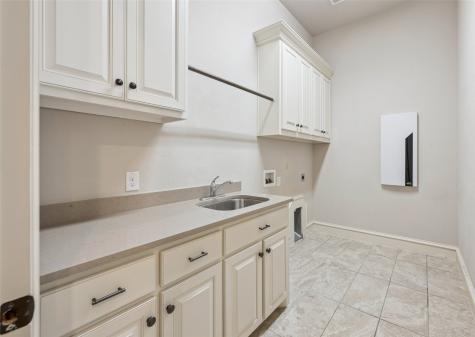 812 Lake Carillon Lane Southlake TX 76092
