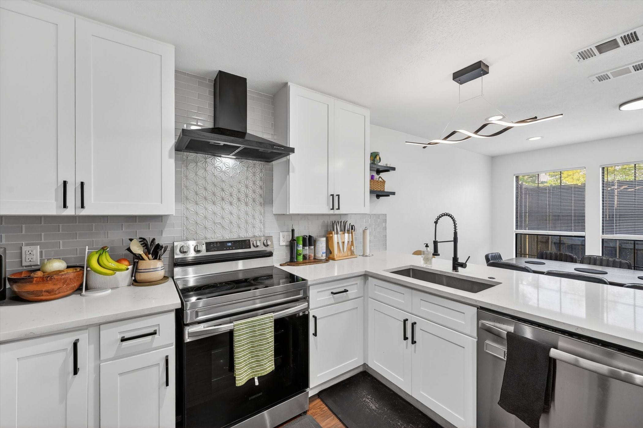 535 Briarcliff Drive Garland TX 75043