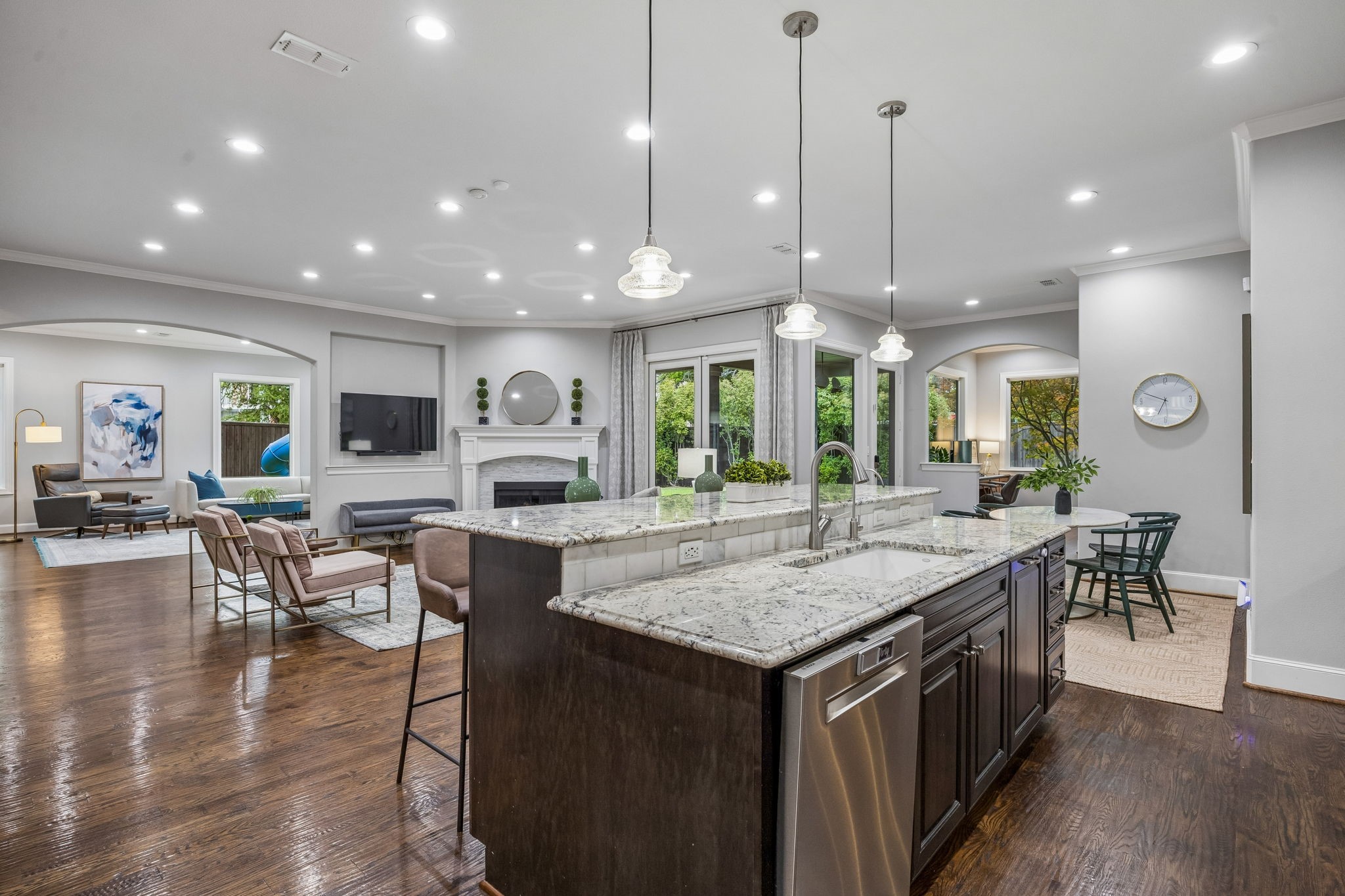 9668 Rockpoint Court Dallas TX 75238