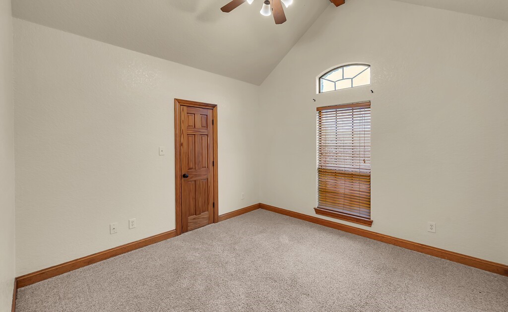 1609 Southern View Lorena TX 76655