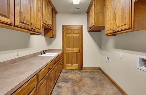 1609 Southern View Lorena TX 76655