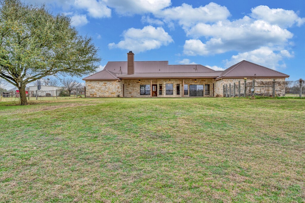 1609 Southern View Lorena TX 76655