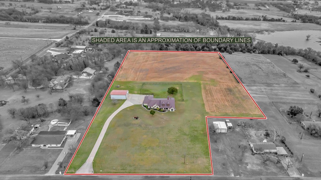 1609 Southern View Lorena TX 76655