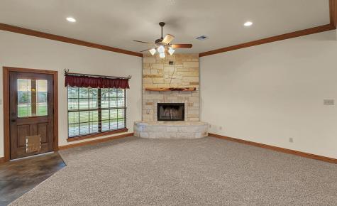 1609 Southern View Lorena TX 76655