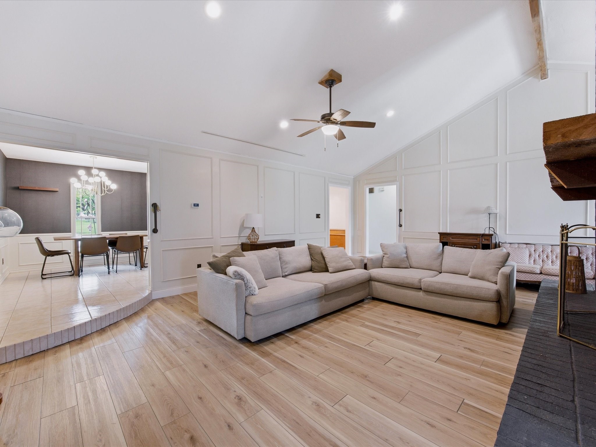 2801 Meadow Creek Bedford TX 76021