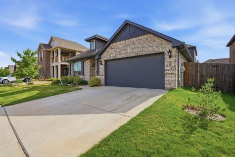 10004 White Pine Drive Fort Worth TX 76131