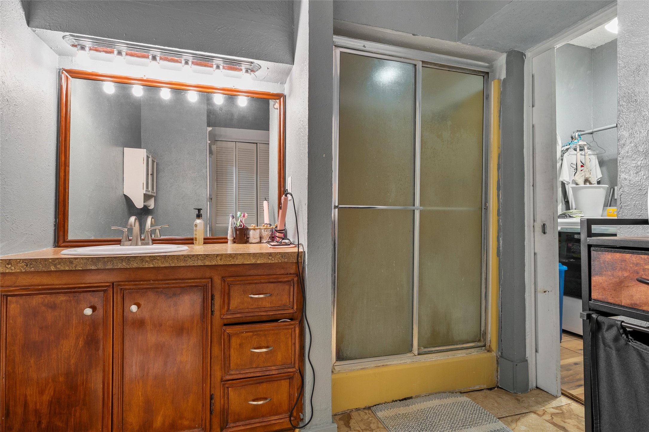 306 S Cleveland Meridian TX 76665