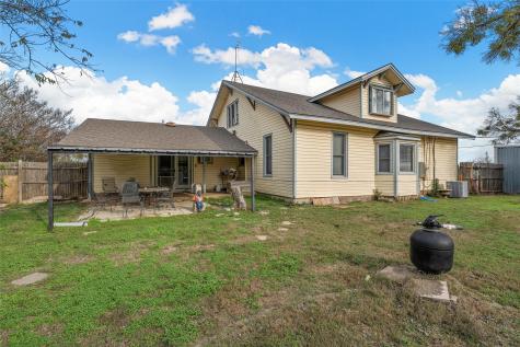 306 S Cleveland Meridian TX 76665