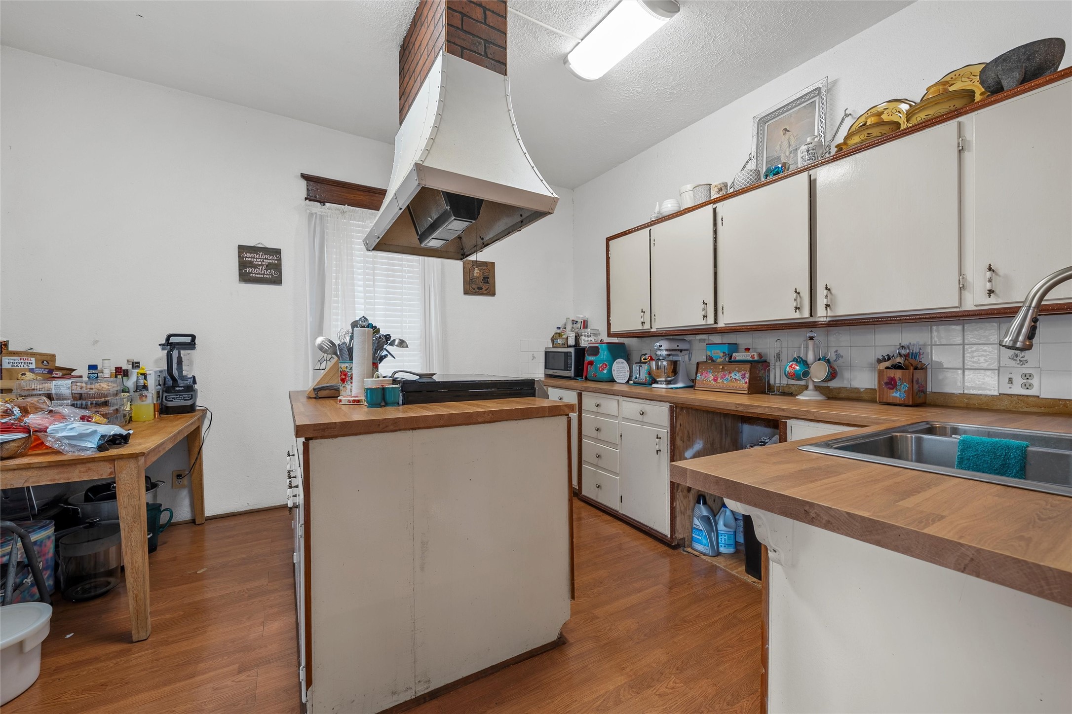 306 S Cleveland Meridian TX 76665