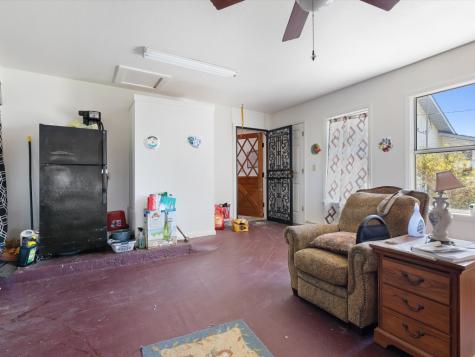 1006 County Road 2475 Alvord TX 76225