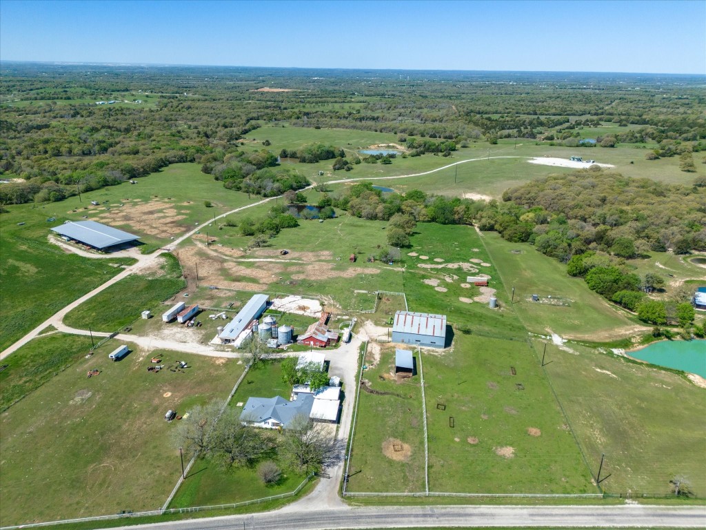 1006 County Road 2475 Alvord TX 76225