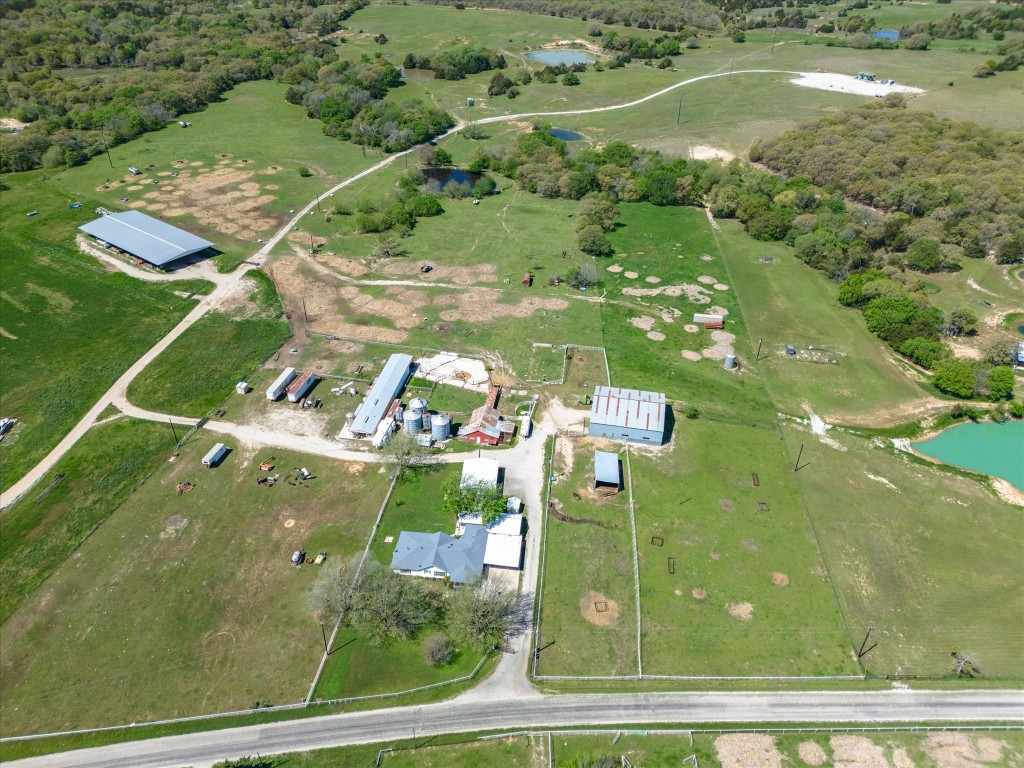 1006 County Road 2475 Alvord TX 76225