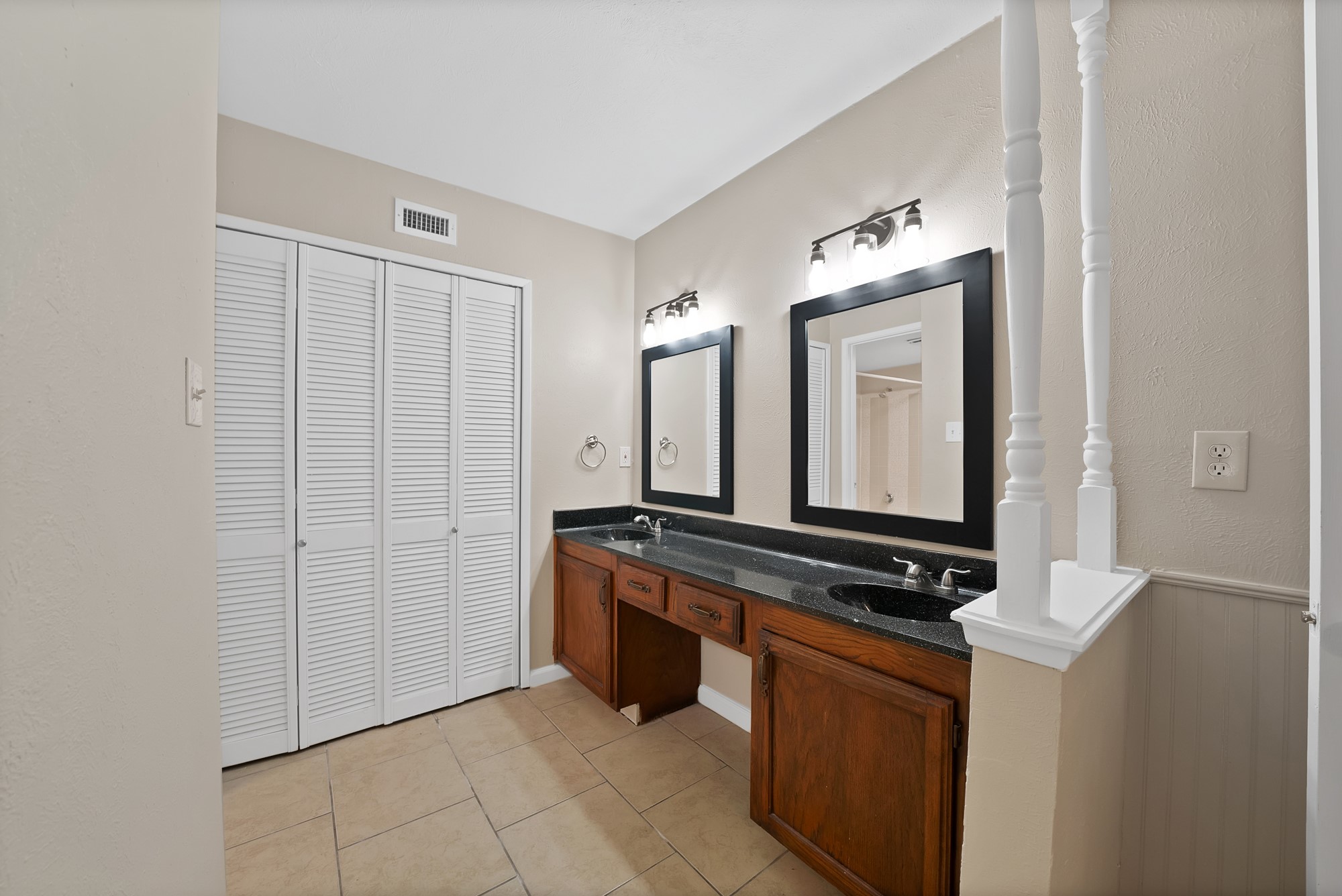 6080 Dooley Drive The Colony TX 75056