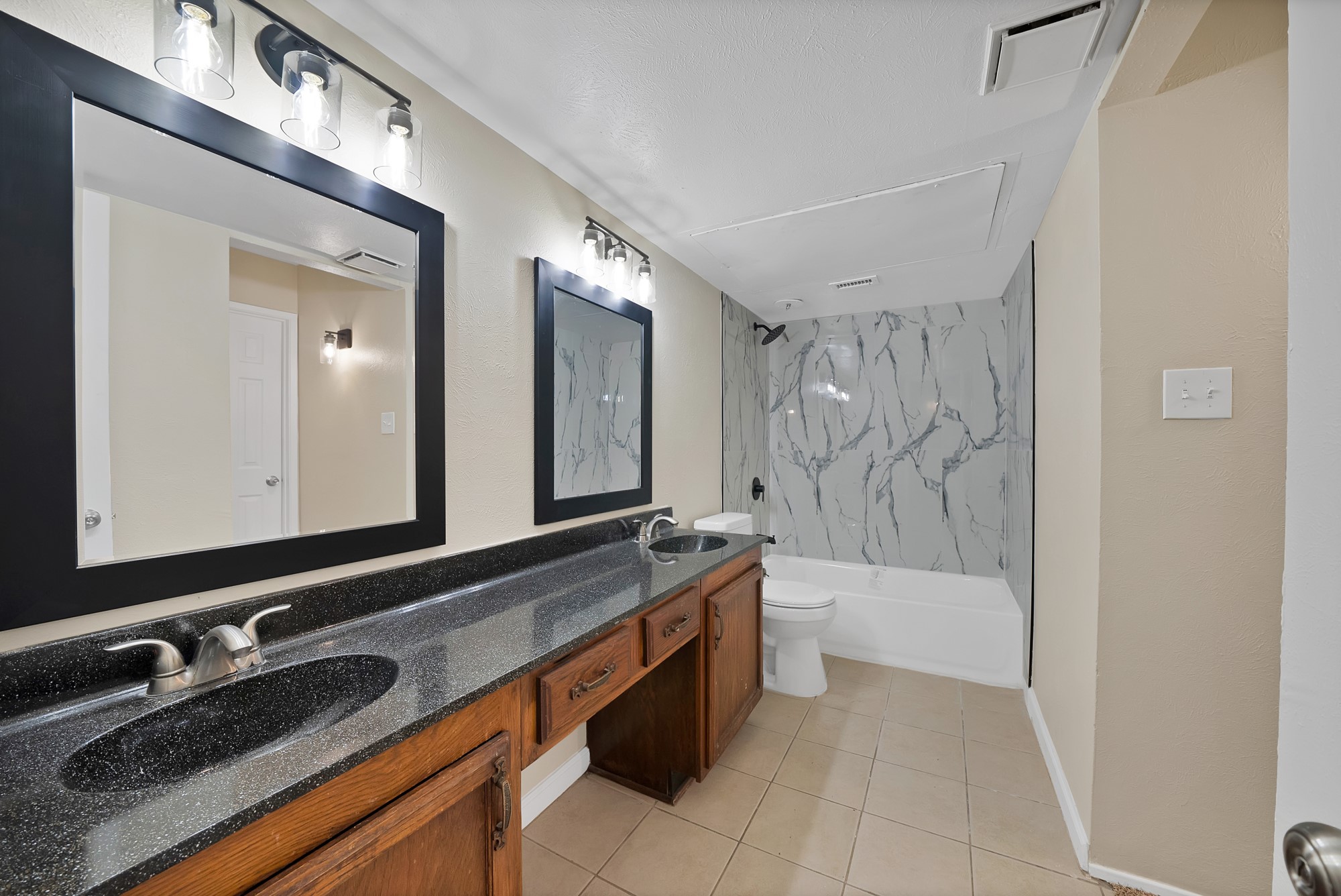 6080 Dooley Drive The Colony TX 75056