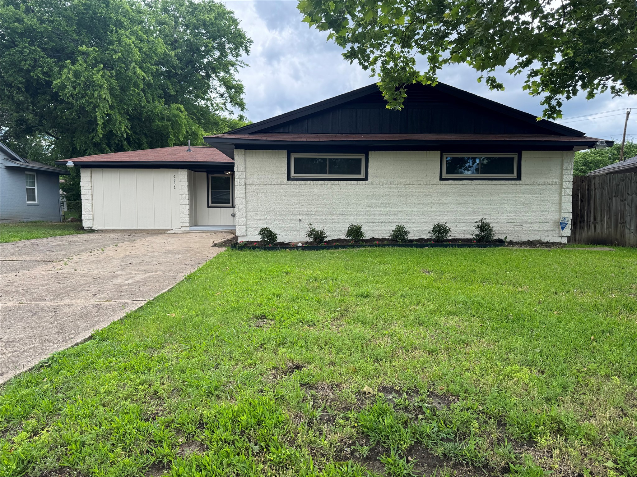 6832 Brierfield Circle Dallas TX 75232