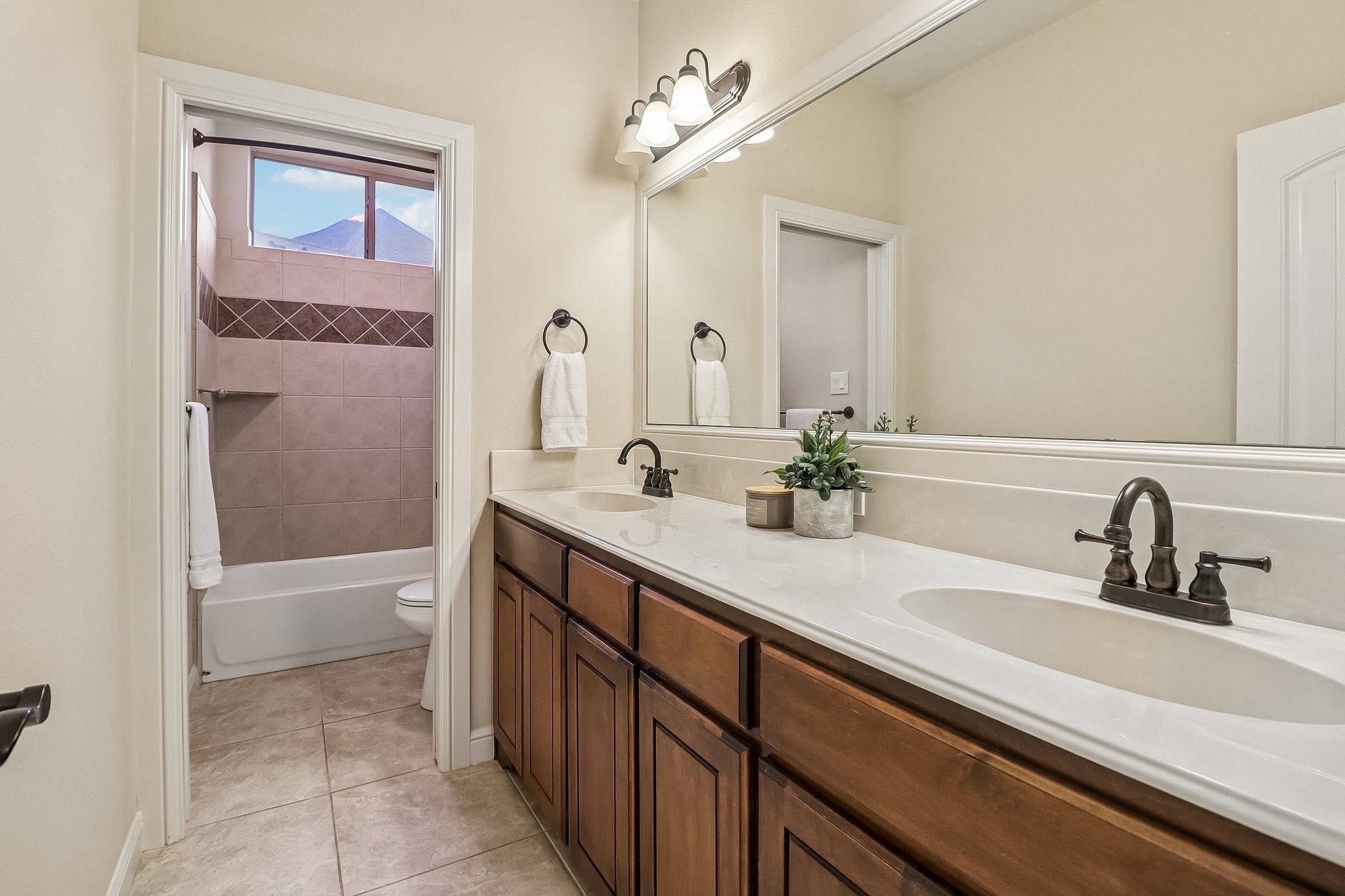 7209 Hill Country Court Midlothian TX 76065