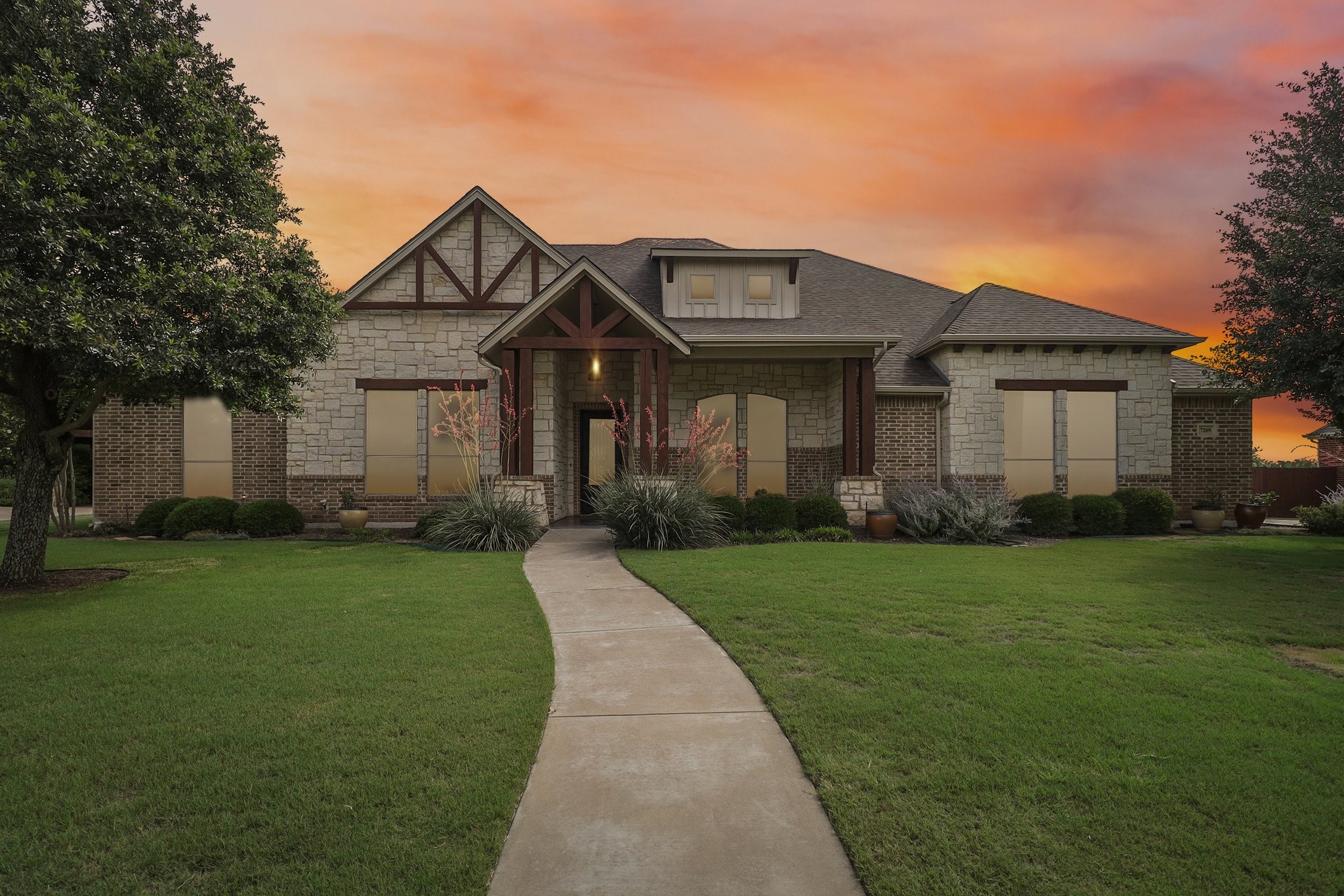 7209 Hill Country Court Midlothian TX 76065