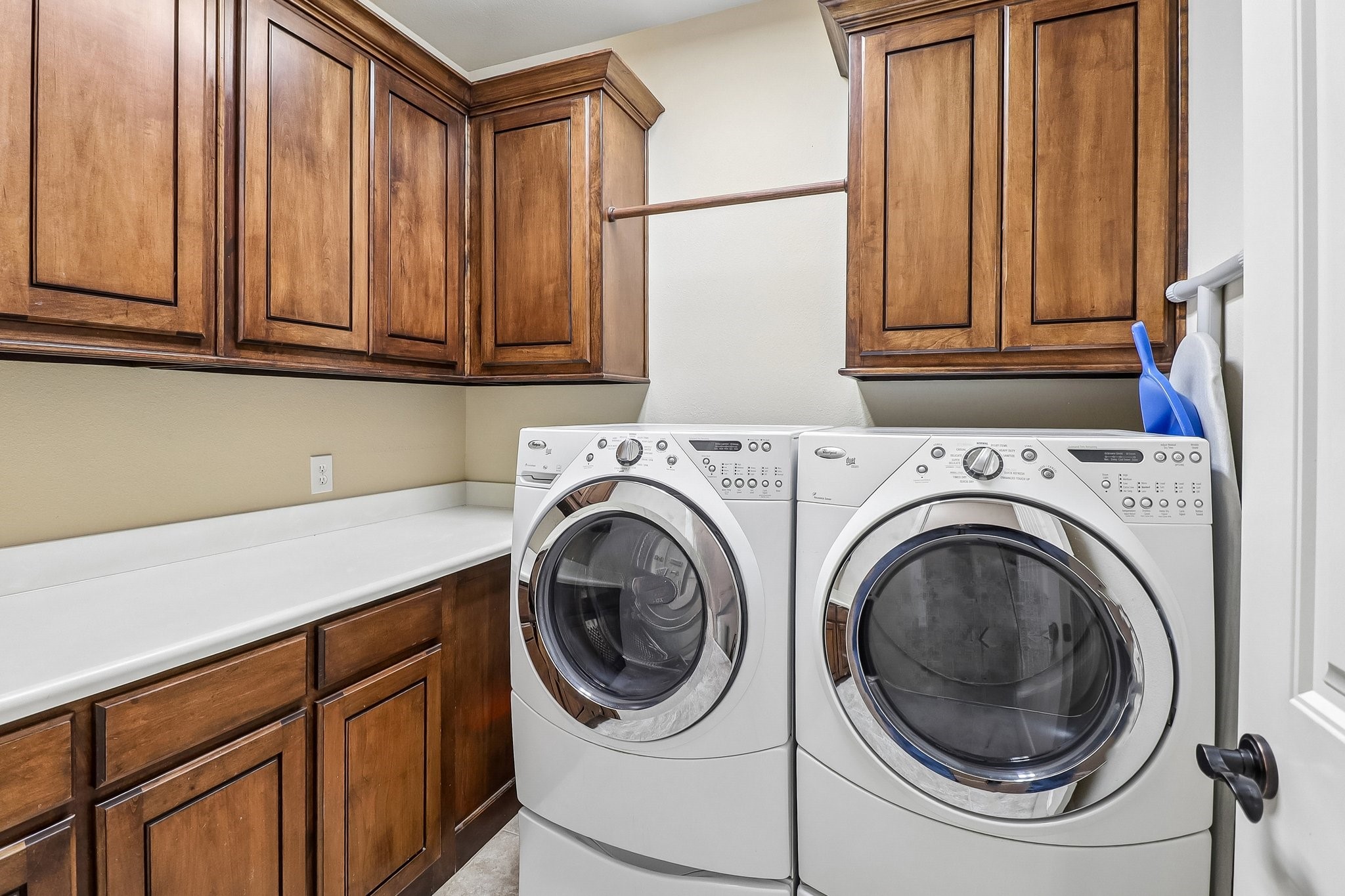 7209 Hill Country Court Midlothian TX 76065
