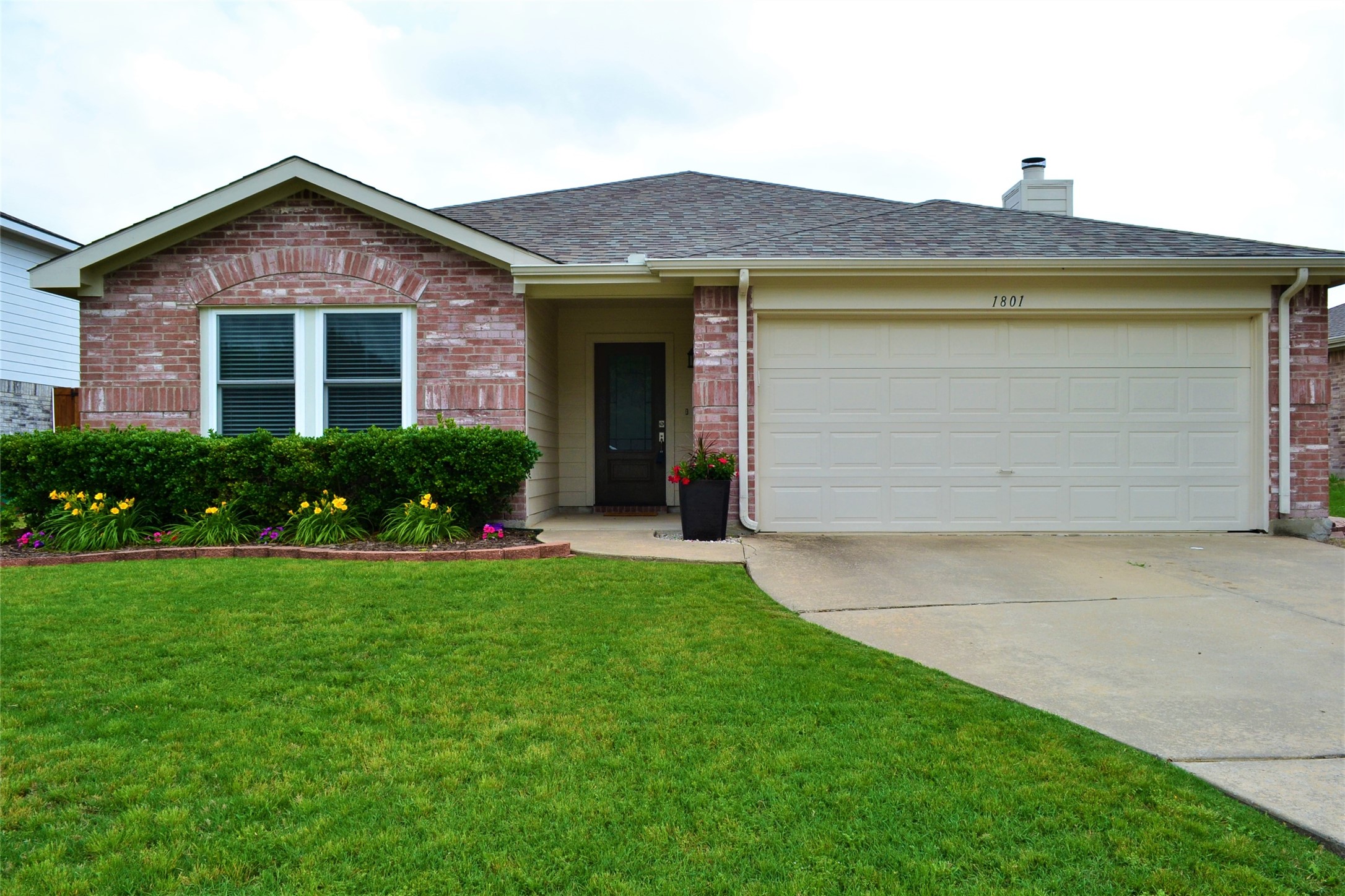 1801 Southridge Lane Sherman TX 75092
