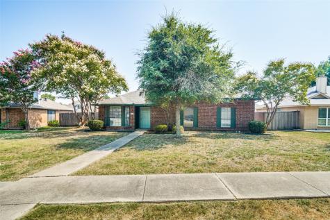 2105 Rockbluff Drive Rowlett TX 75088