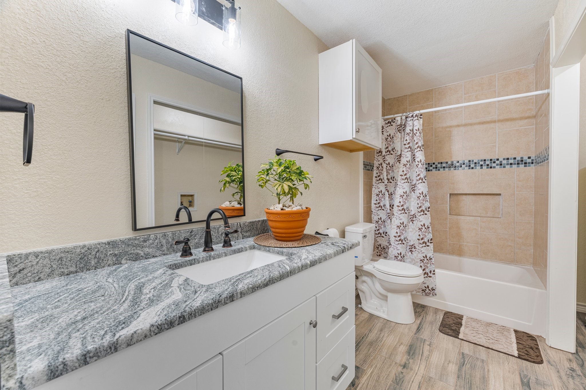 4010 Quail Ridge Court Granbury TX 76049
