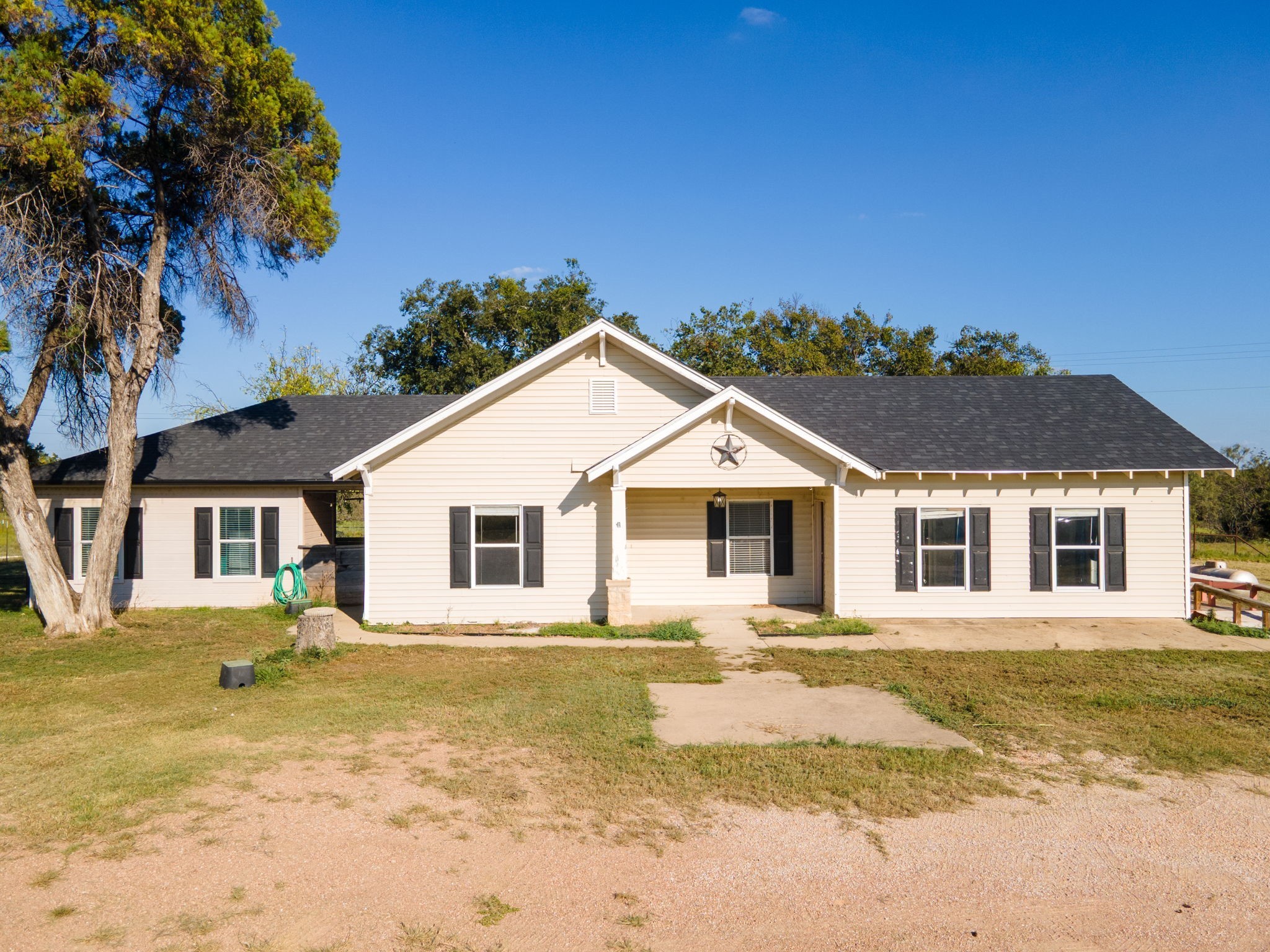 388 Cr 3500 Lampasas TX 76550