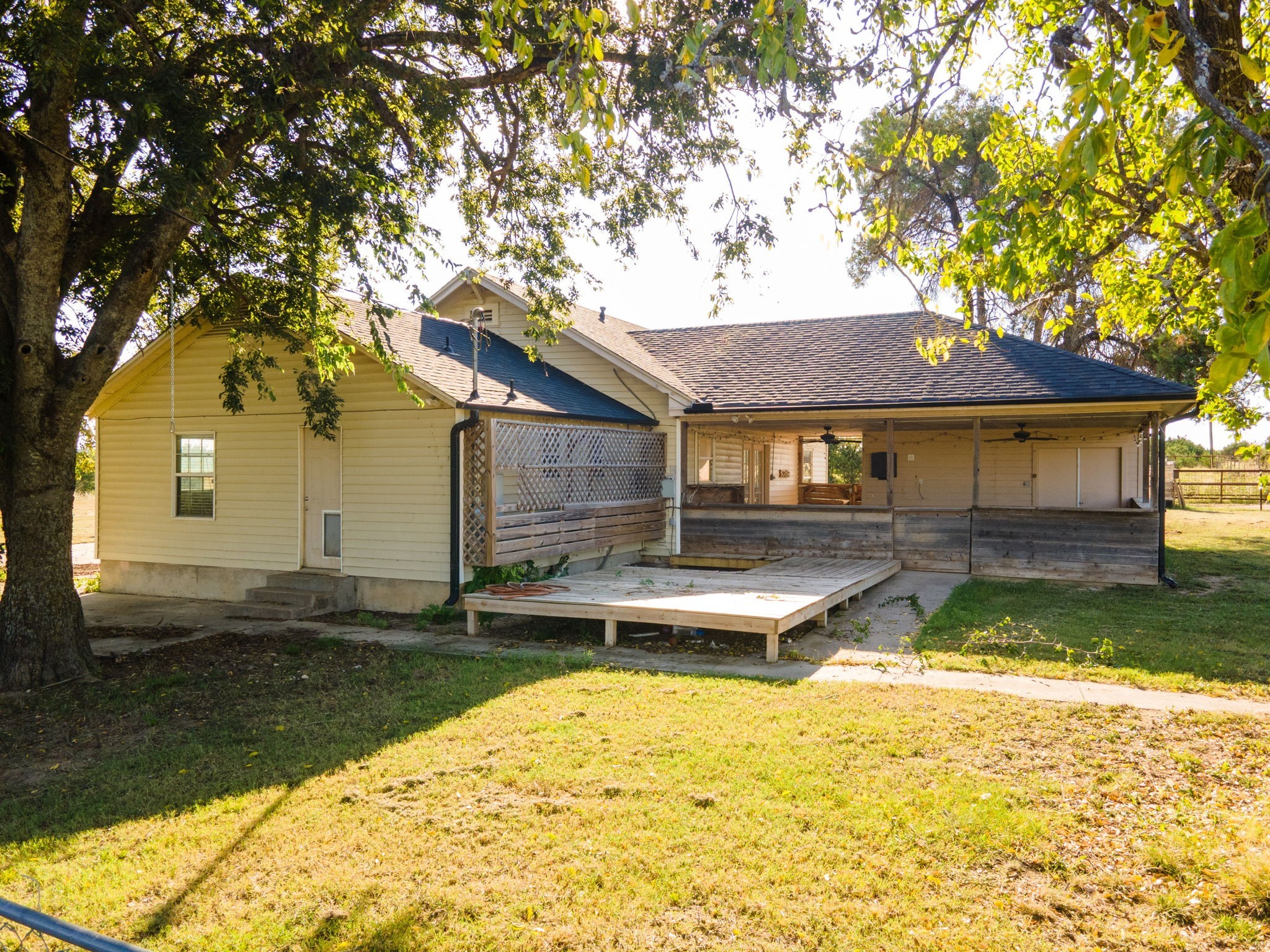 388 Cr 3500 Lampasas TX 76550