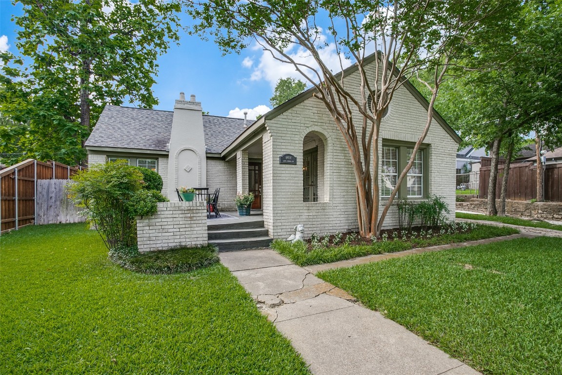 6914 Santa Monica Drive Dallas TX 75223
