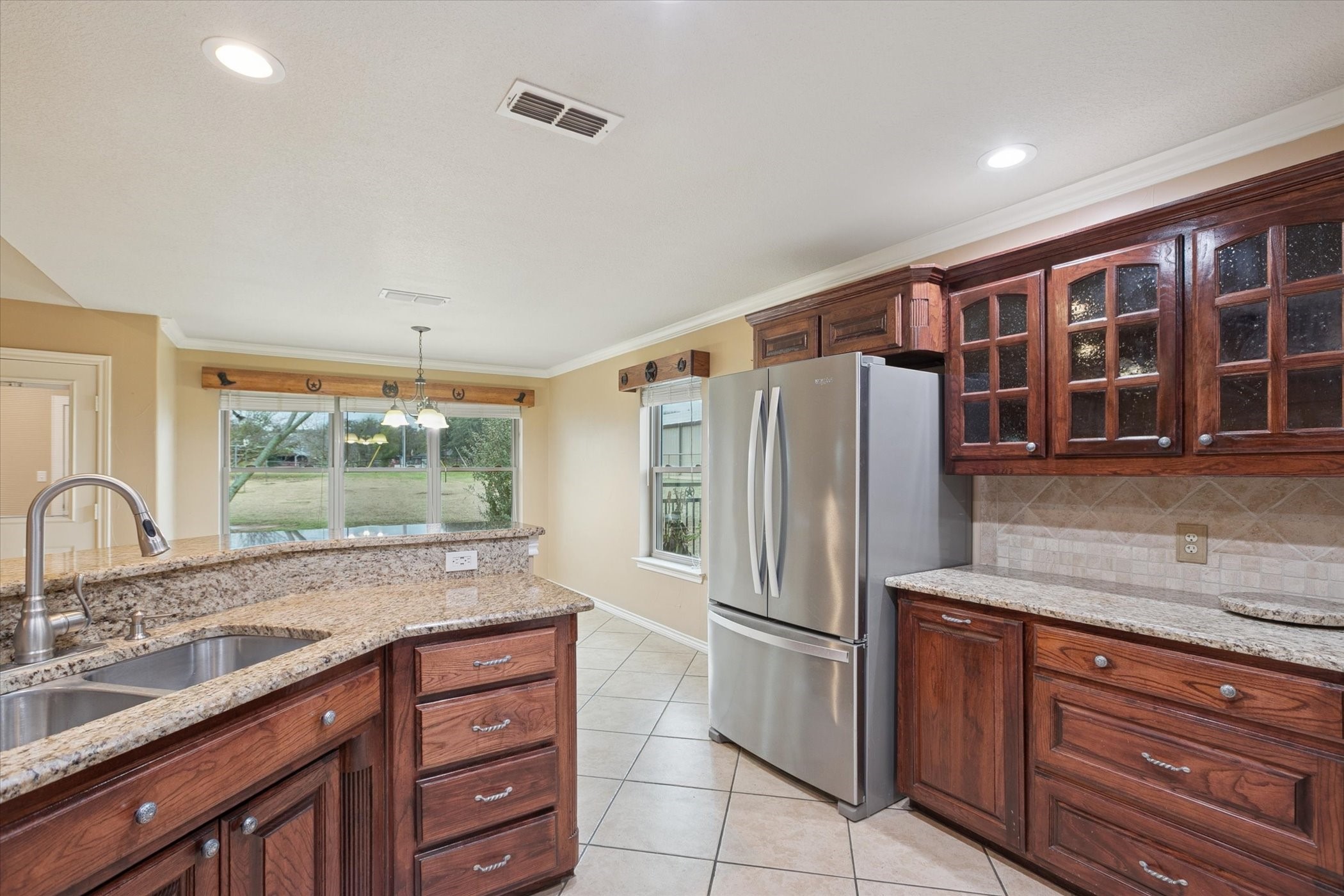 548 Highland Road Springtown TX 76082