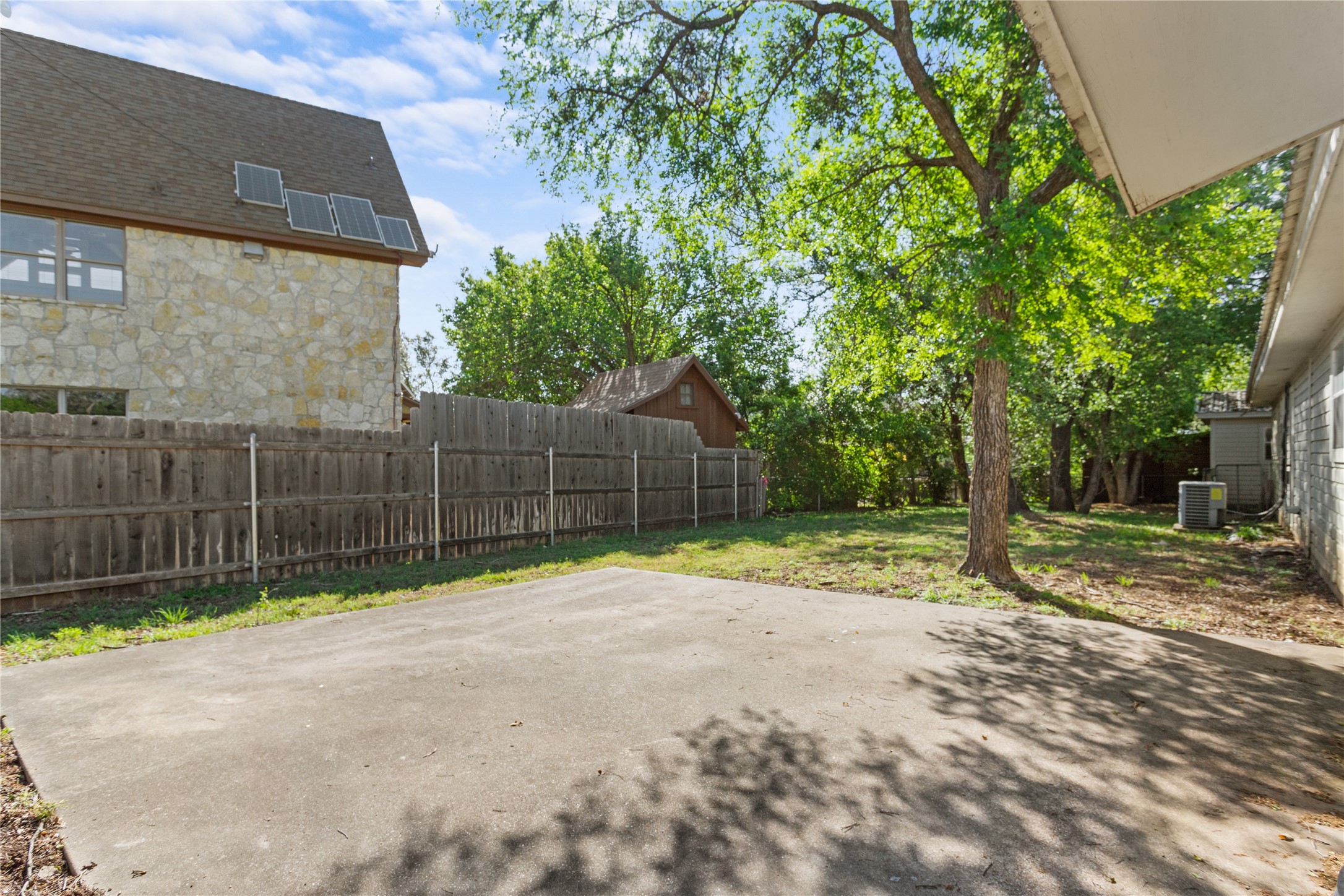 116 Cr 1751 Clifton TX 76634
