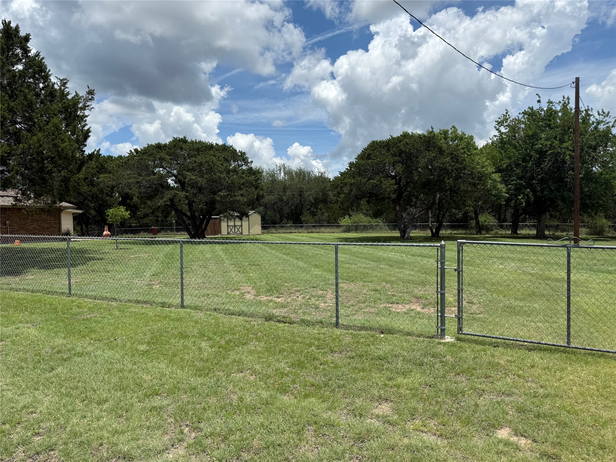 1192 Deer Trail Glen Rose TX 76043