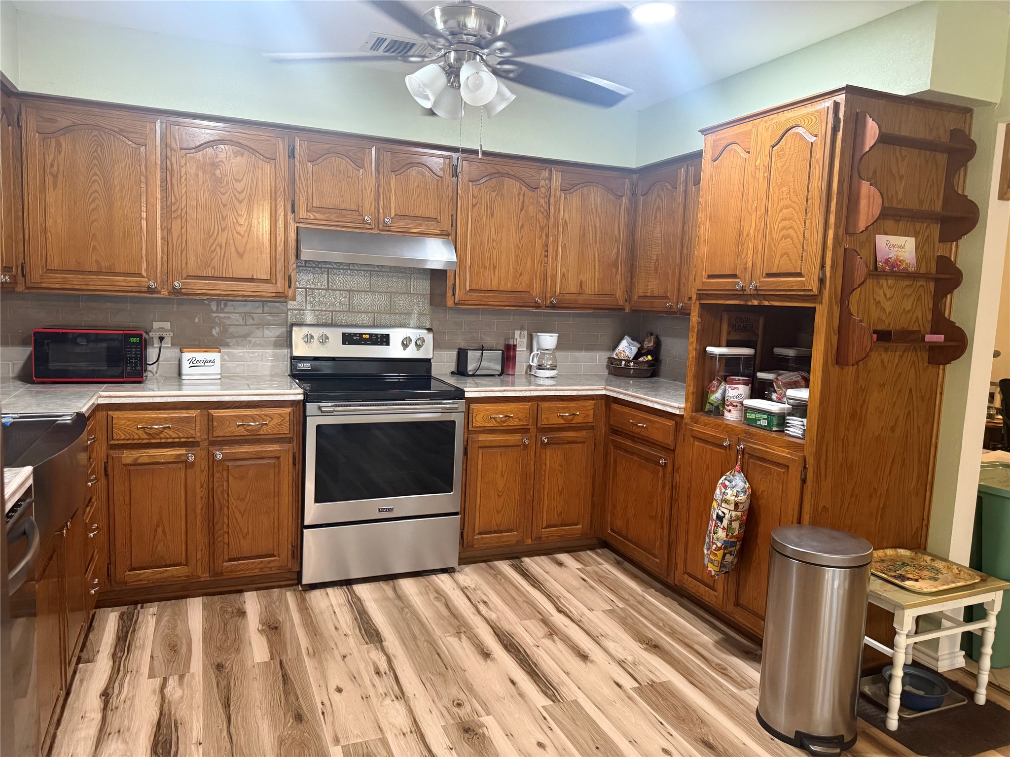 1192 Deer Trail Glen Rose TX 76043