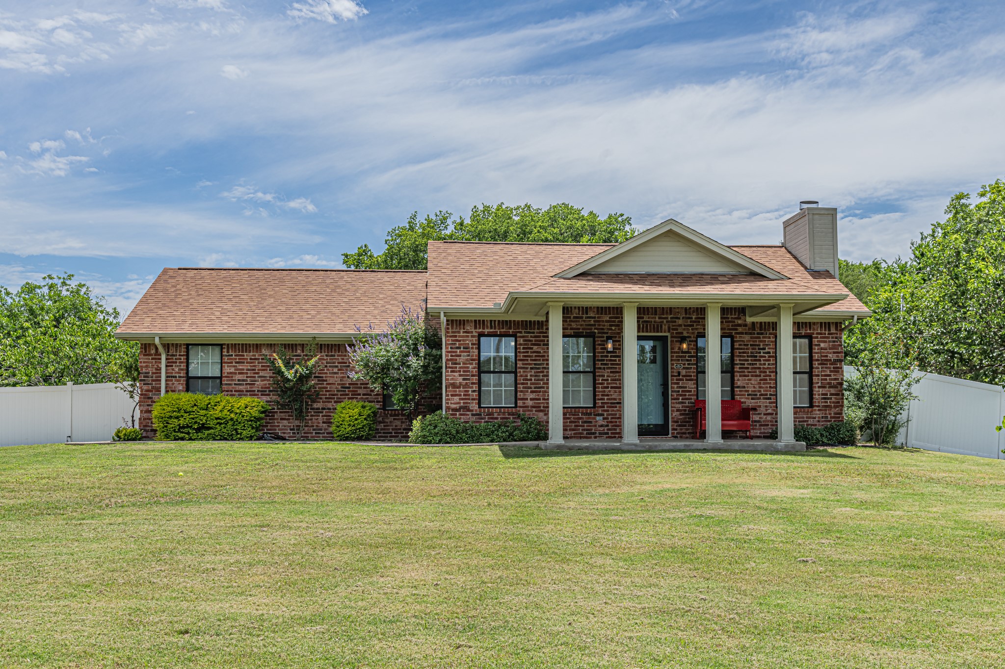 204 S Spring Branch Trail Springtown TX 76082