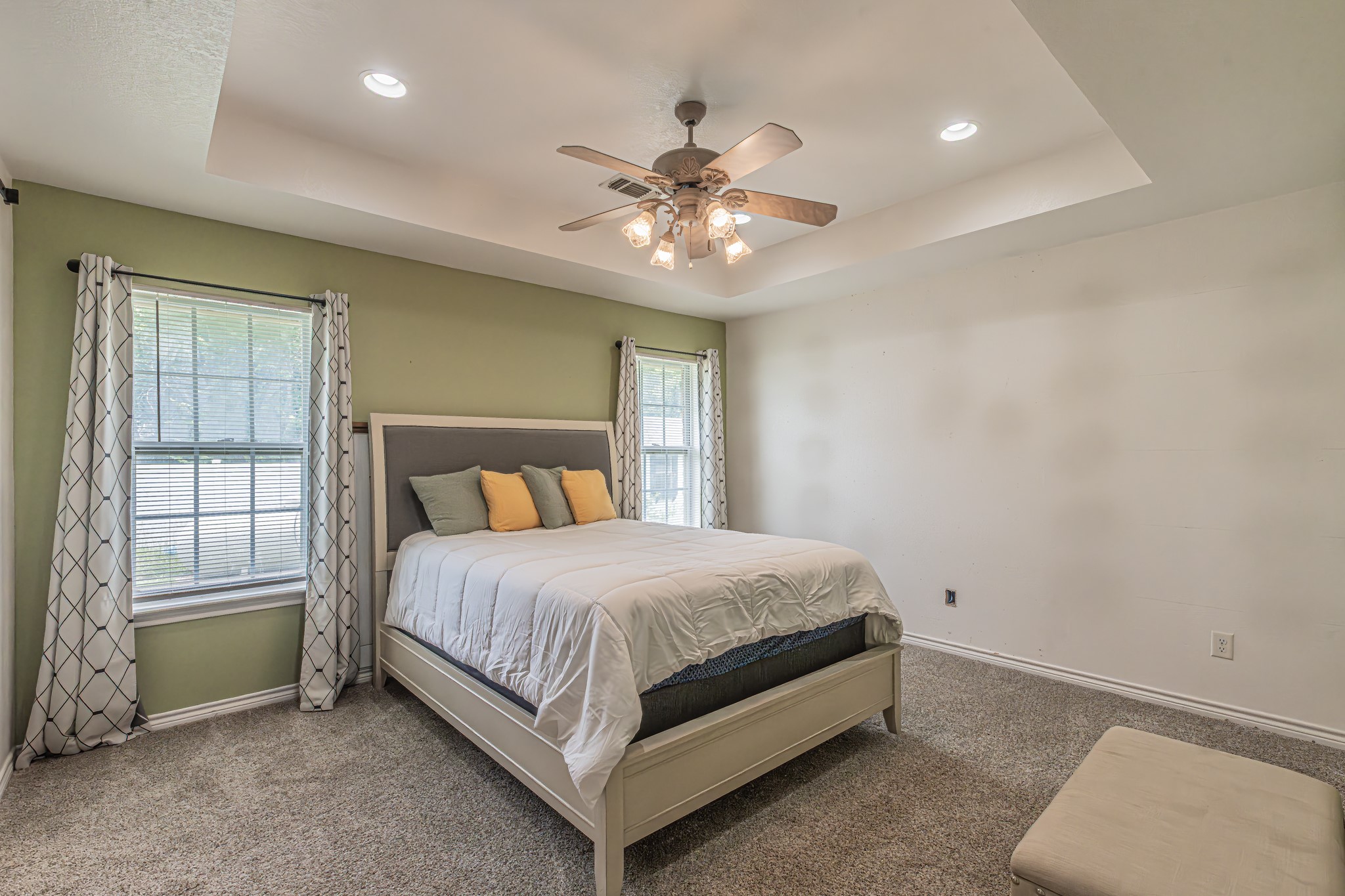 204 S Spring Branch Trail Springtown TX 76082