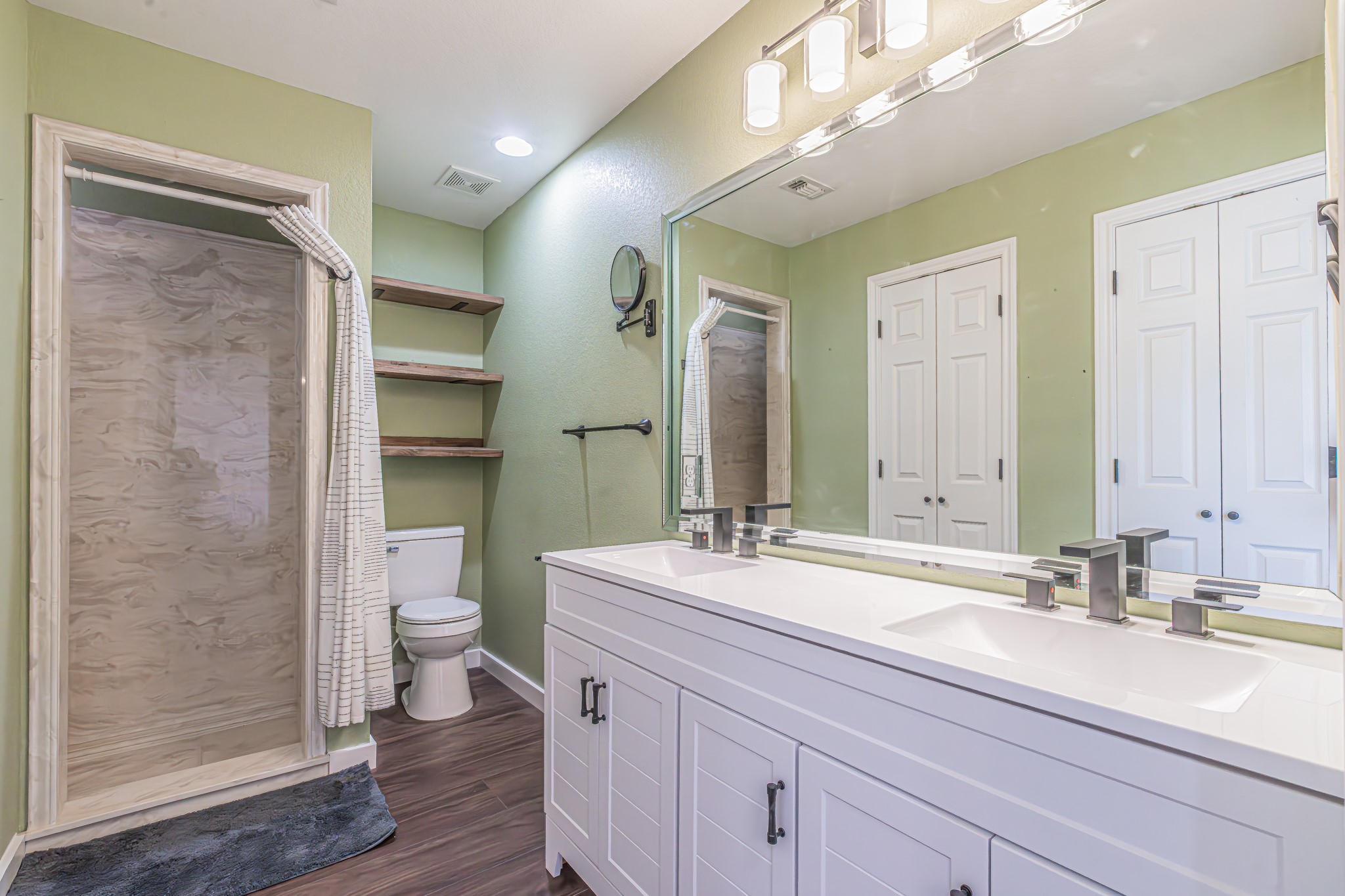 204 S Spring Branch Trail Springtown TX 76082