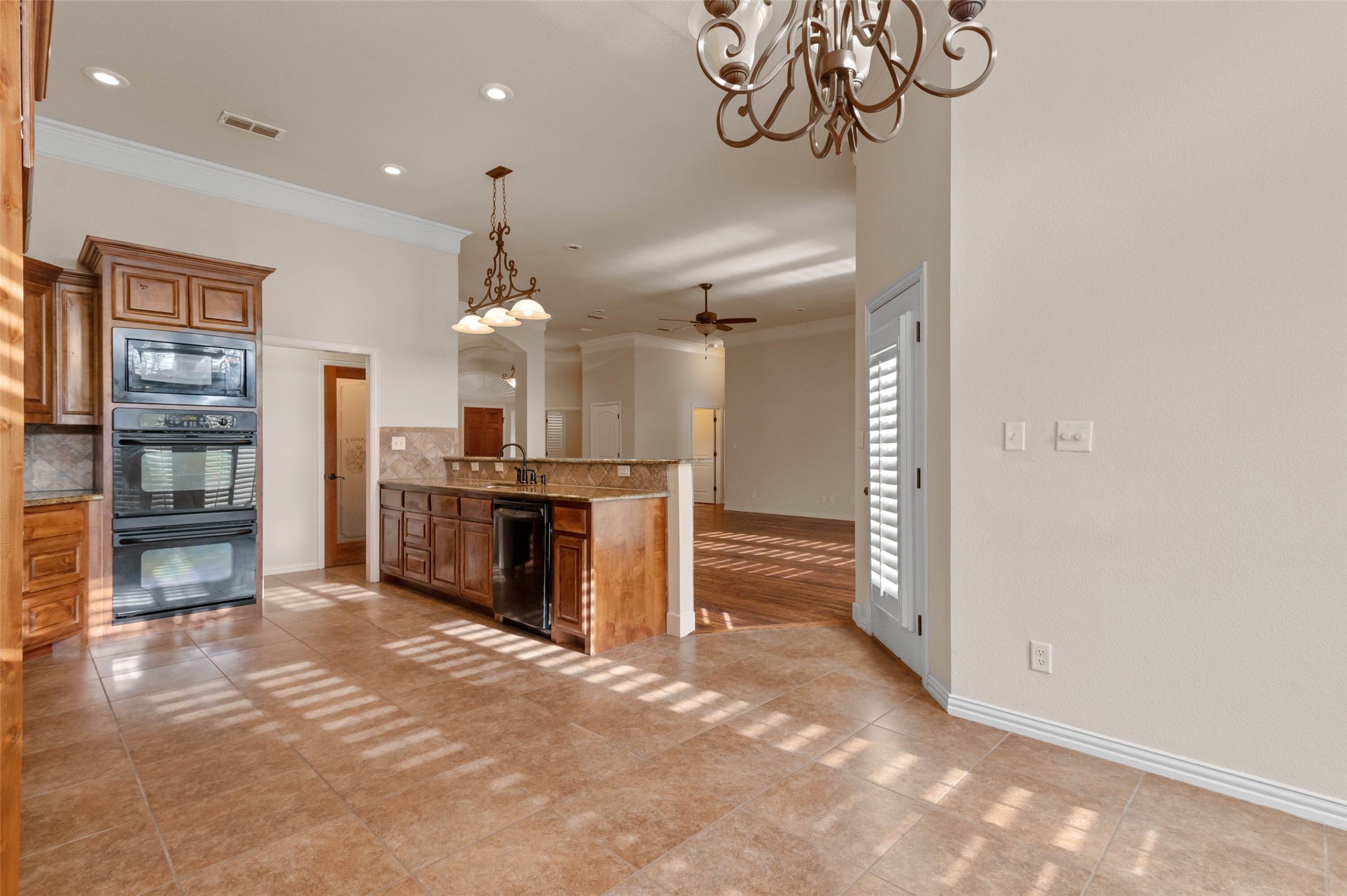 111 Red Oak Drive Krugerville TX 76227