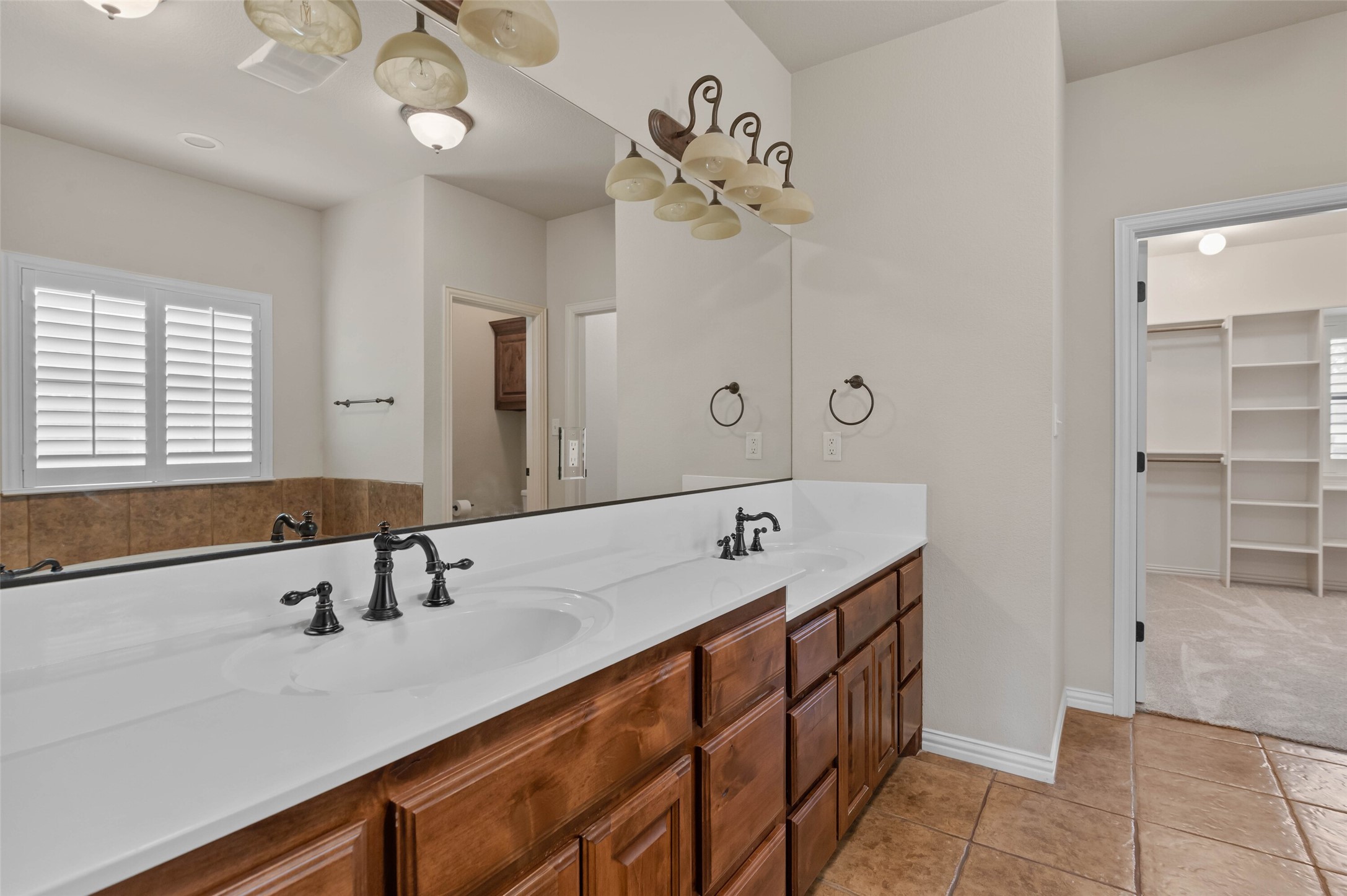 111 Red Oak Drive Krugerville TX 76227