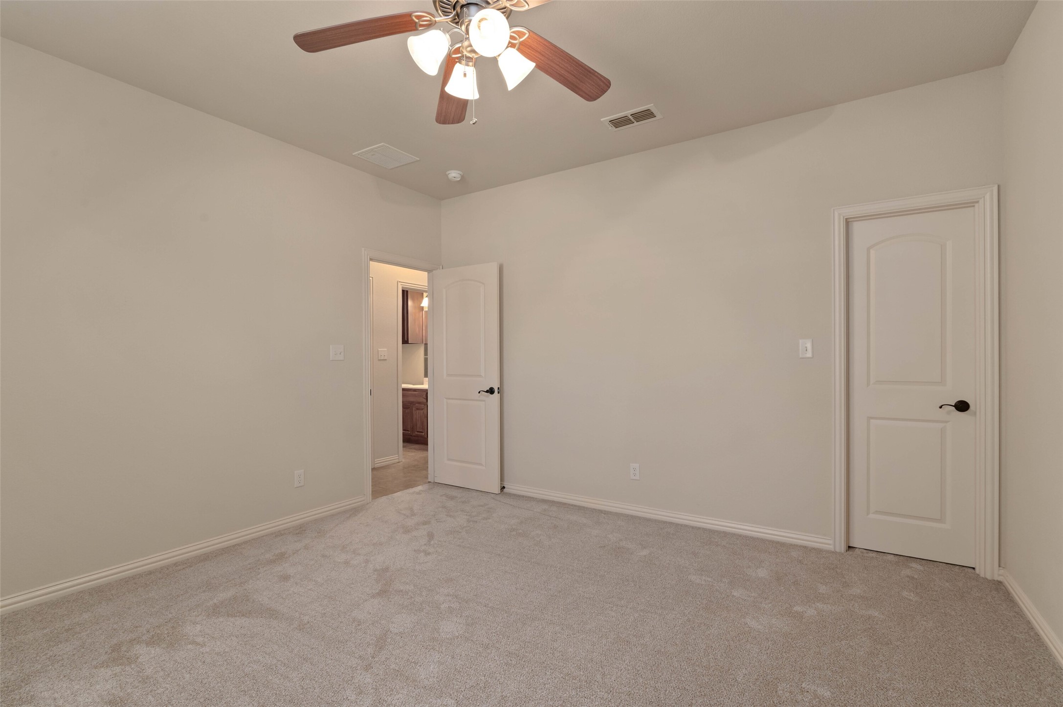 111 Red Oak Drive Krugerville TX 76227