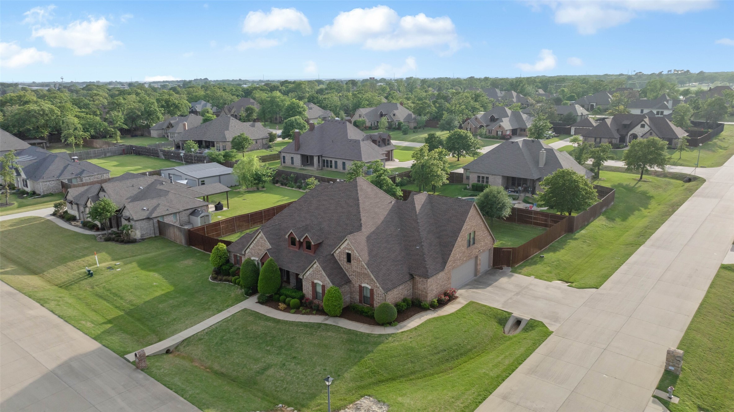 111 Red Oak Drive Krugerville TX 76227