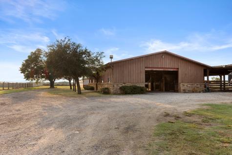 789 Stiles Road Whitesboro TX 76273