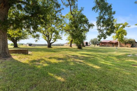 789 Stiles Road Whitesboro TX 76273