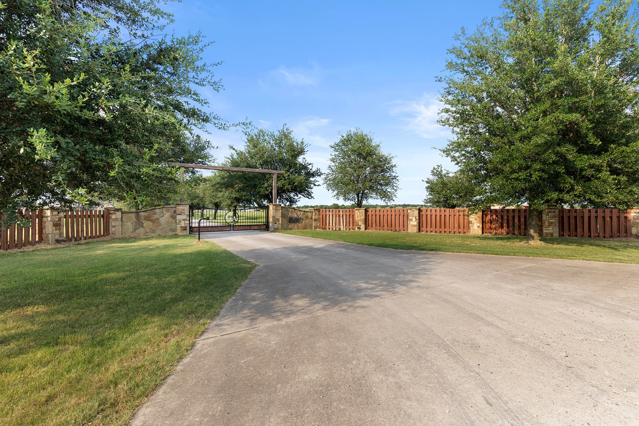 789 Stiles Road Whitesboro TX 76273