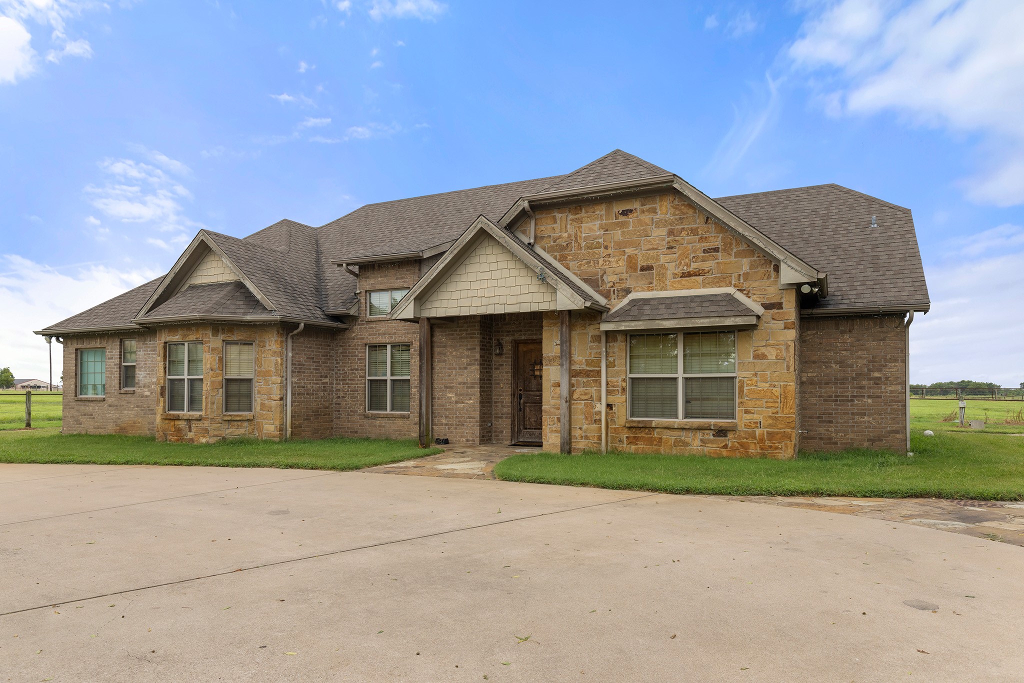 789 Stiles Road Whitesboro TX 76273