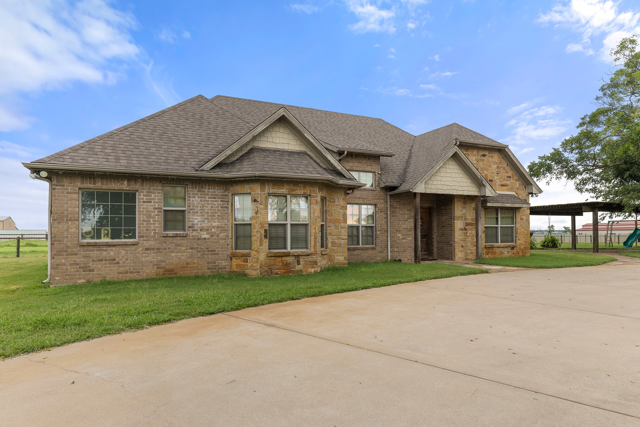 789 Stiles Road Whitesboro TX 76273