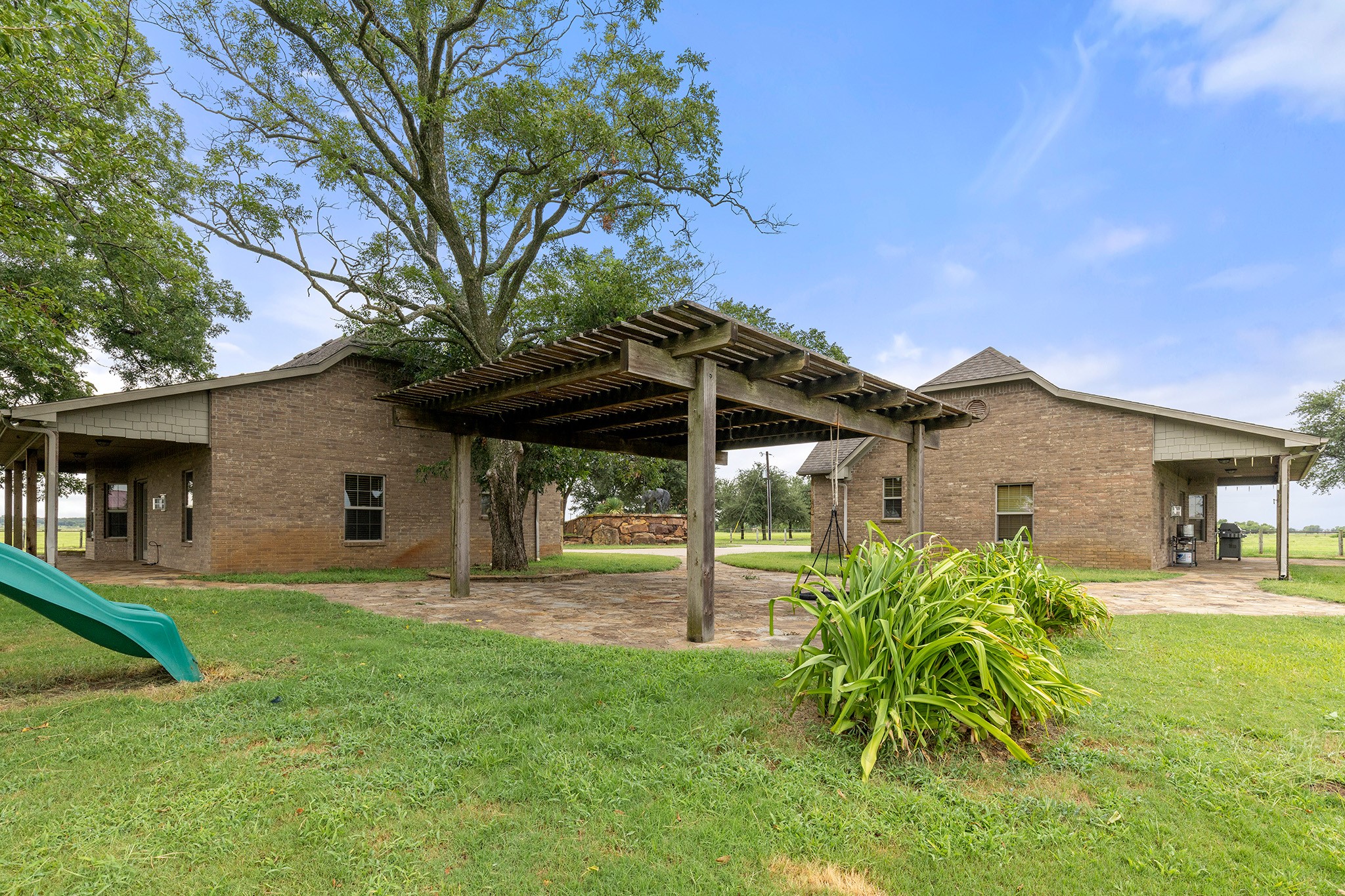 789 Stiles Road Whitesboro TX 76273