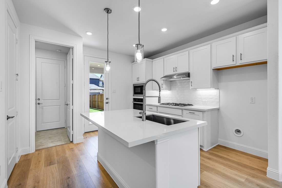 1137 Beebalm Mews Celina TX 75009