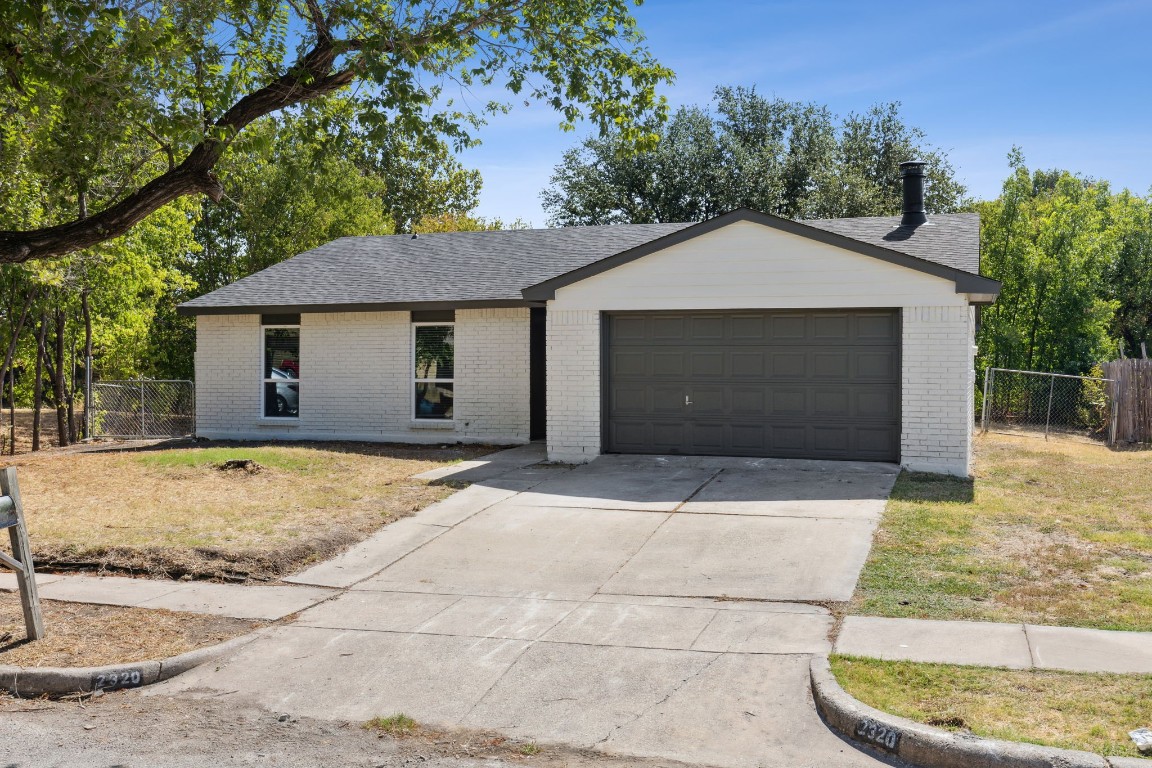 2320 Tallowood Court Fort Worth TX 76131